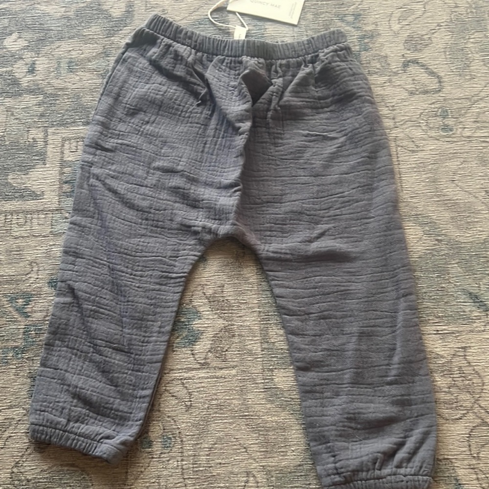 NWT Quincy, Mae washed indigo pant